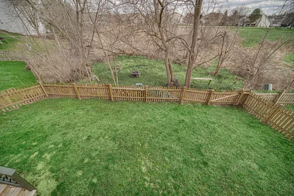 $474,900 | 441 North Crooked Lake Lane, Lindenhurst, IL 60046