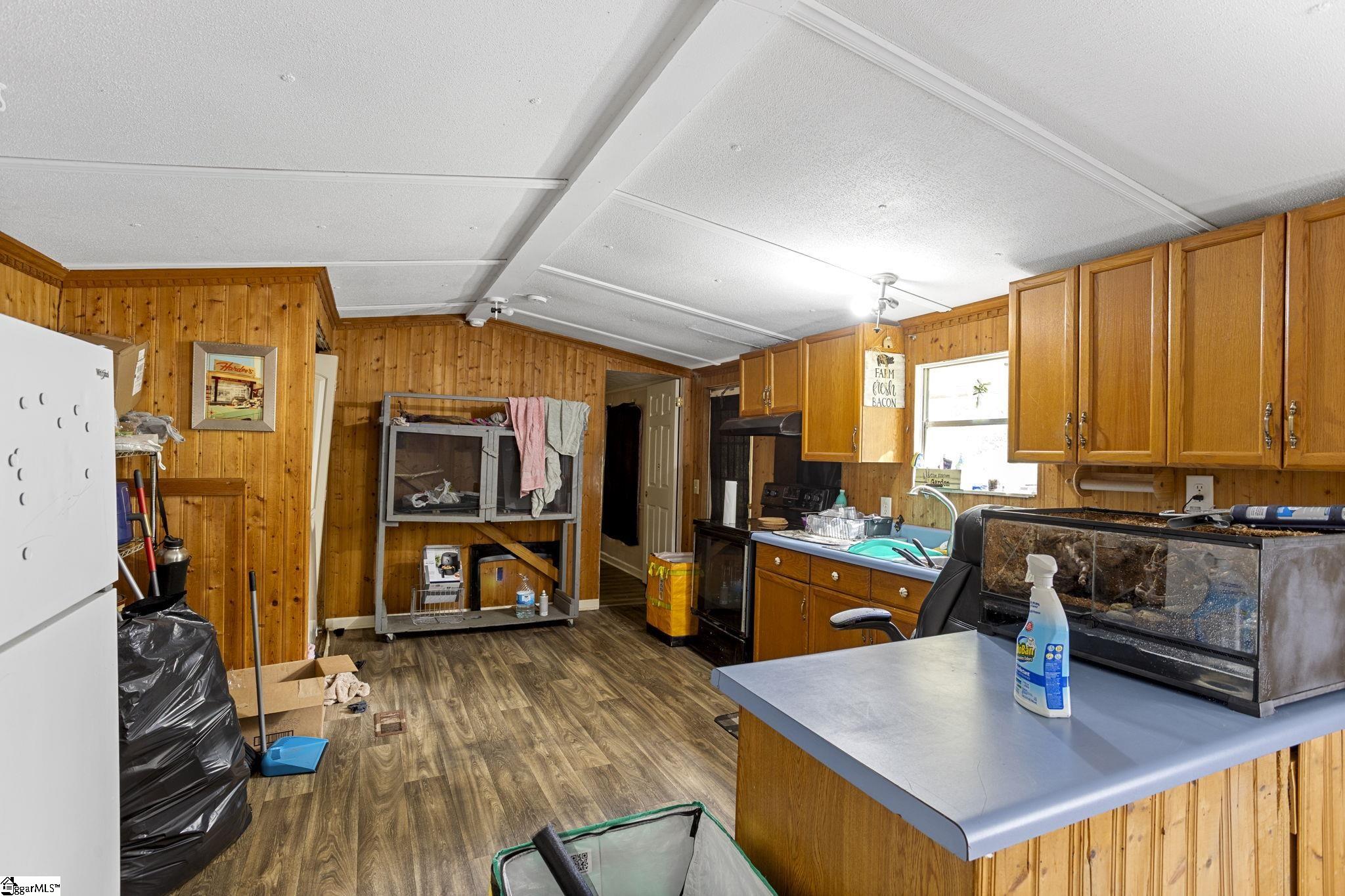 343 French Road Honea Path, SC 29654 - Photo 6 of 26