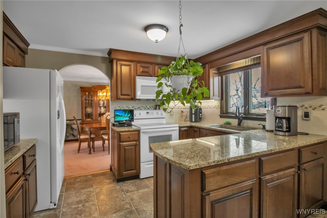 113 Belvoir Road Amherst, NY 14221 - Photo 14 of 50