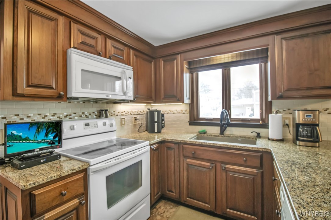 113 Belvoir Road Amherst, NY 14221 - Photo 16 of 50