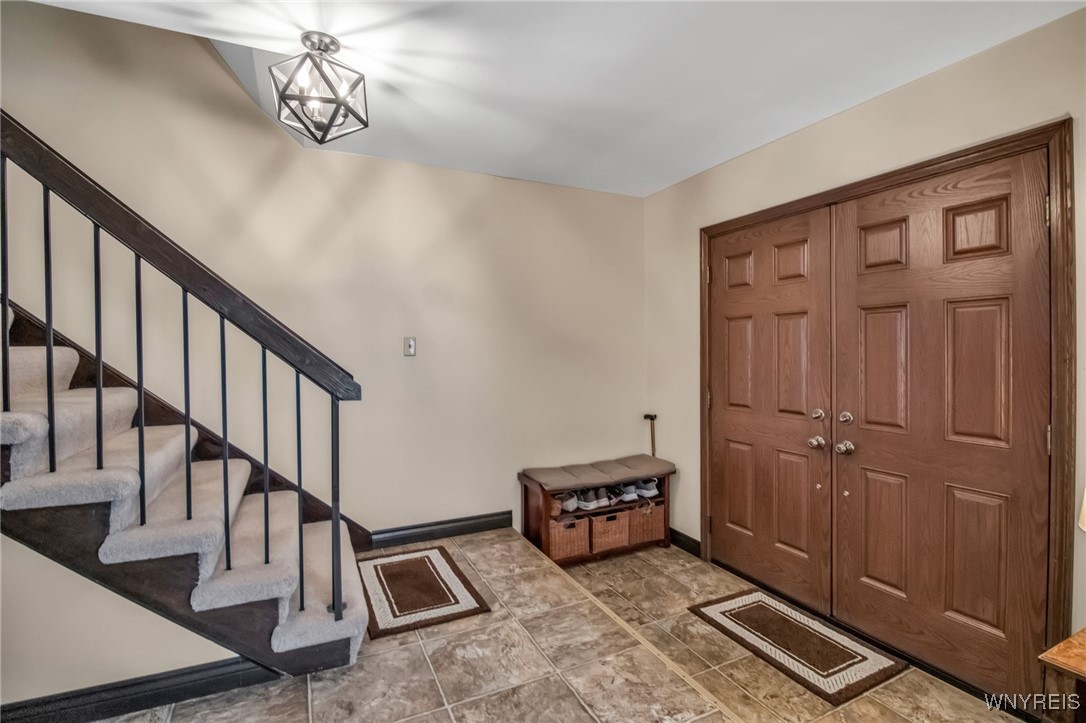 113 Belvoir Road Amherst, NY 14221 - Photo 6 of 50