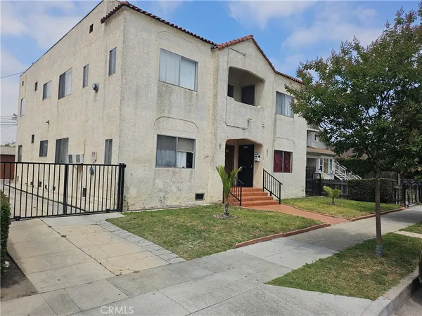 $1,175,000 | 6519 Middleton Street, Huntington Park, CA 90255