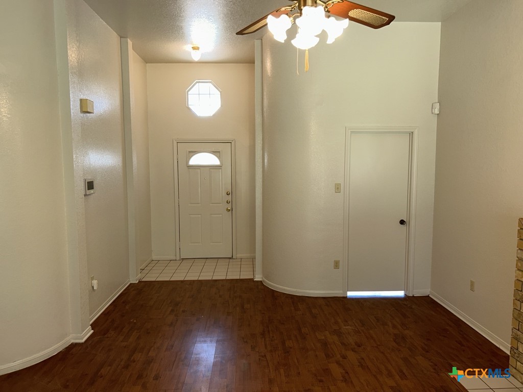 215 Robertstown Road Copperas Cove, TX 76522 - Photo 3 of 25