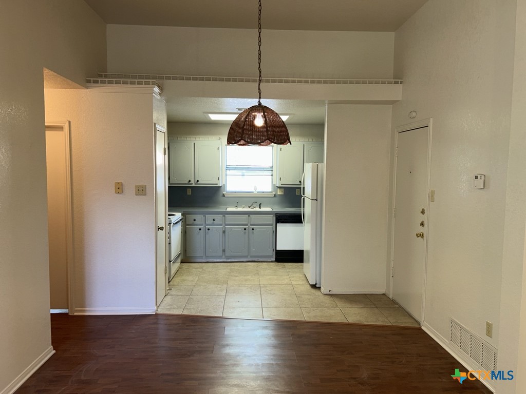 215 Robertstown Road Copperas Cove, TX 76522 - Photo 5 of 25