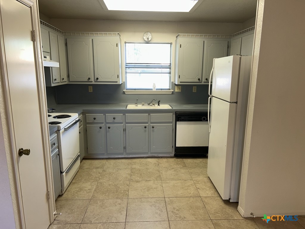 215 Robertstown Road Copperas Cove, TX 76522 - Photo 7 of 25