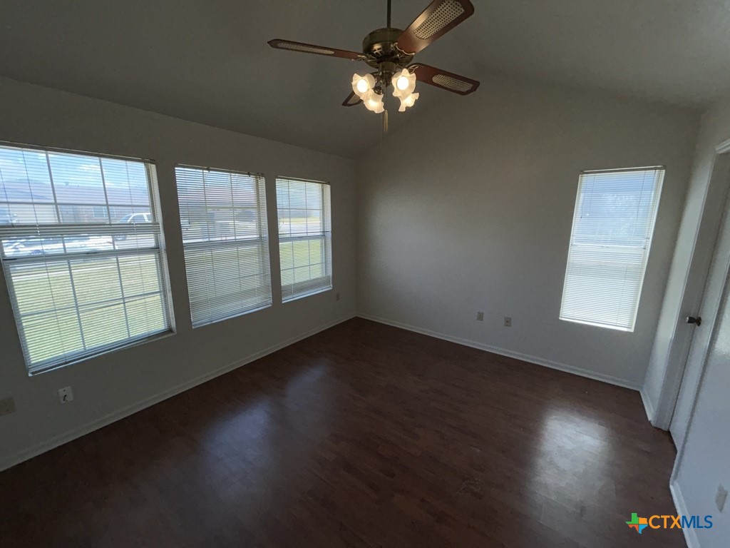 215 Robertstown Road Copperas Cove, TX 76522 - Photo 9 of 25