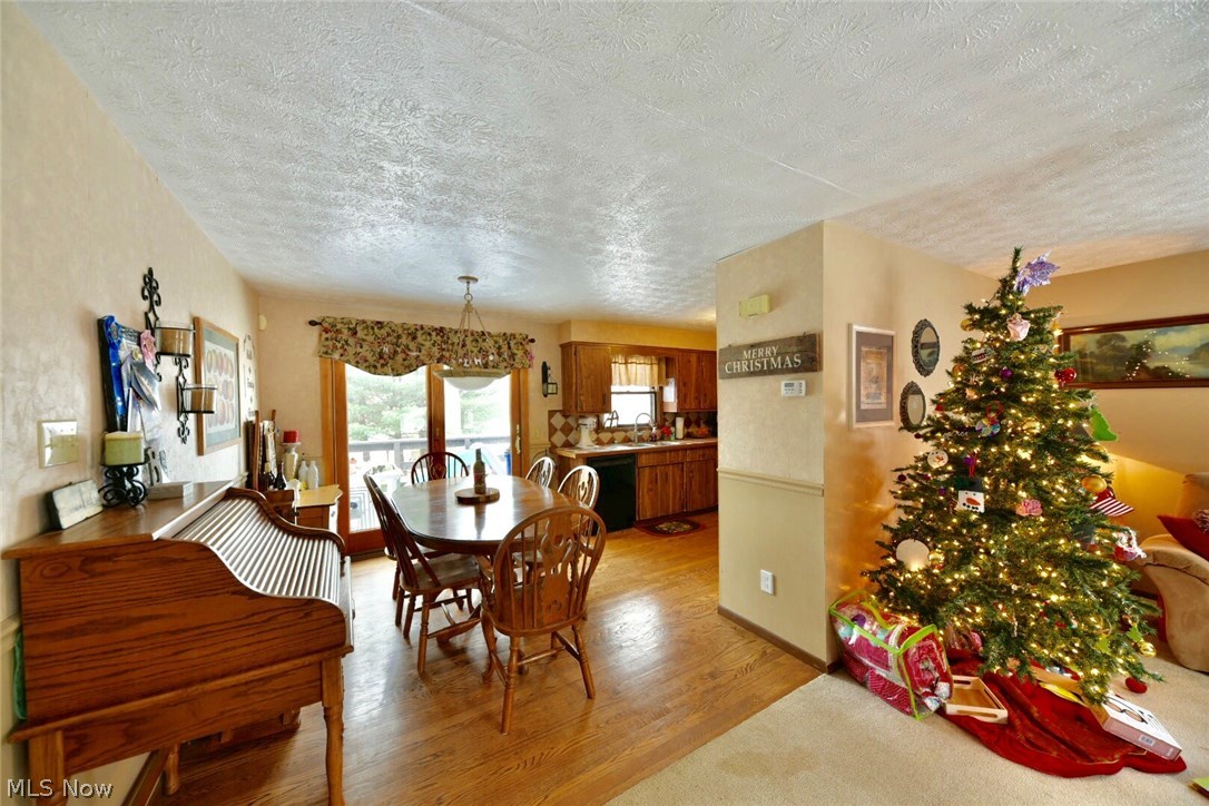 621 Sandy Lake Road Kent, OH 44240 - Photo 7 of 20 Gallery Image 7
