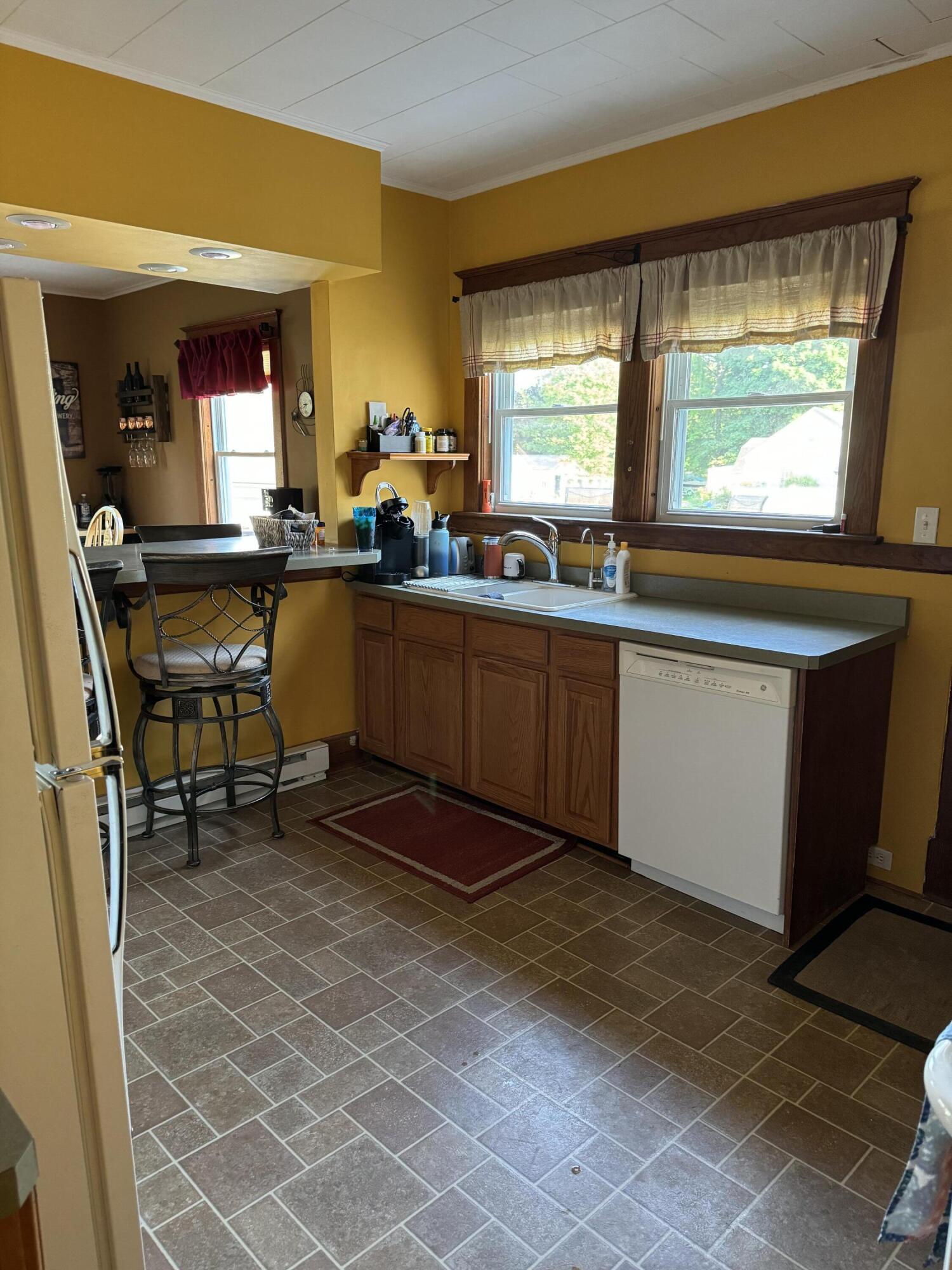 21 Academy Street Rouses Point, NY 12979 - Photo 4 of 48 Gallery Image 4