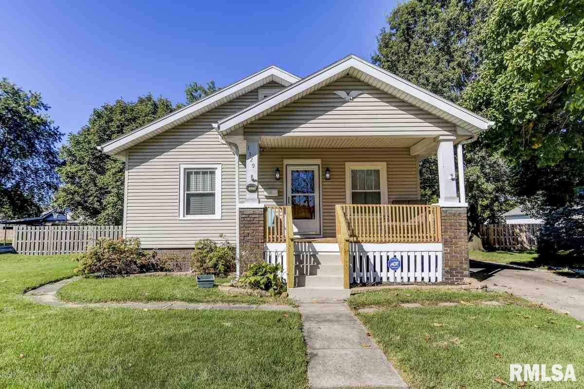 1329 North Stephens Avenue Springfield, IL 62702 - Photo 1 of 36