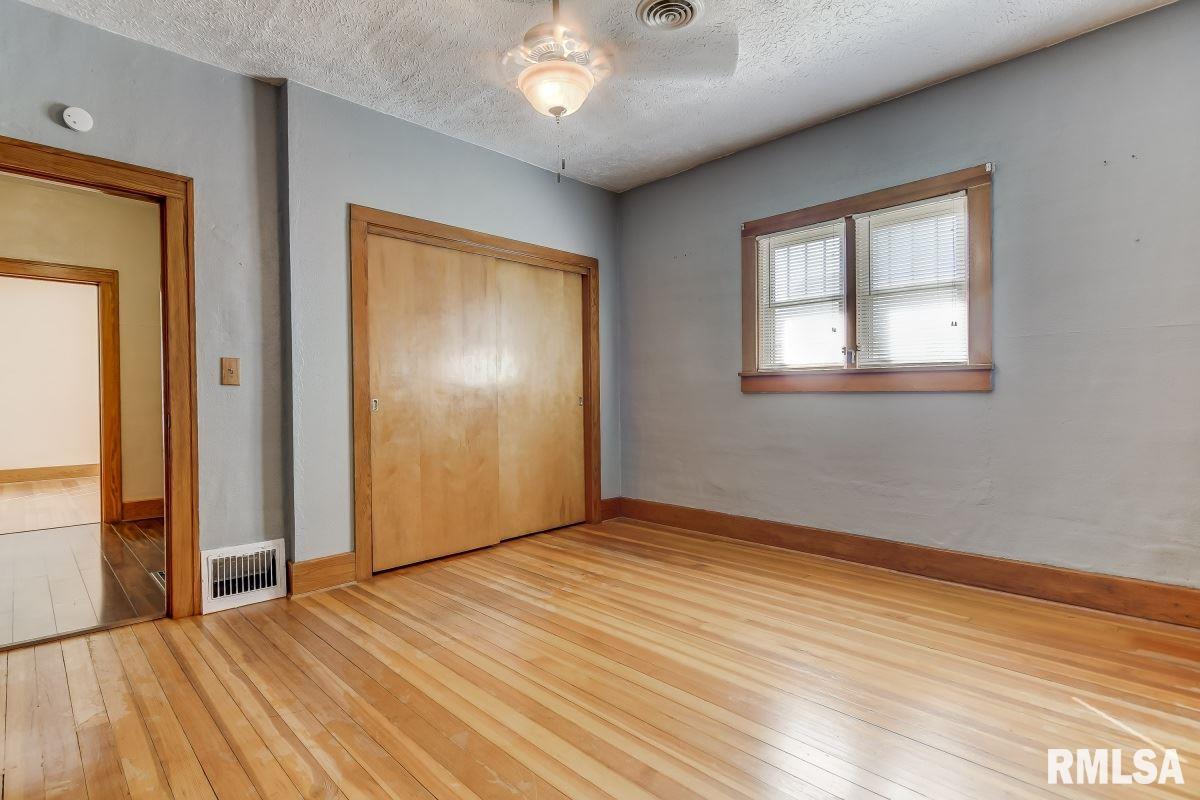 1329 North Stephens Avenue Springfield, IL 62702 - Photo 17 of 36
