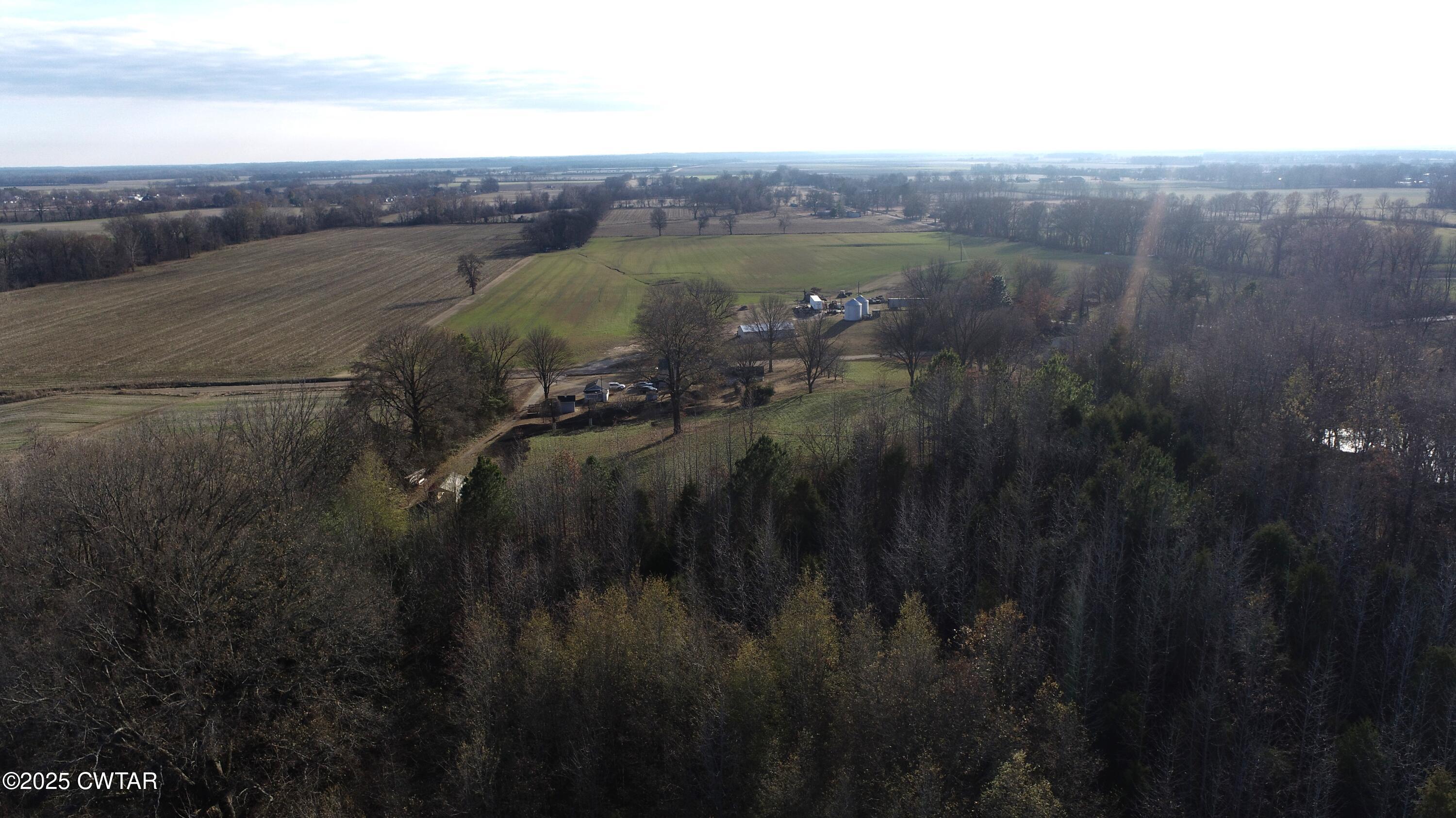 4960 Upper Finley Road Dyersburg, TN 38024 - Photo 36 of 39 a view of a city
