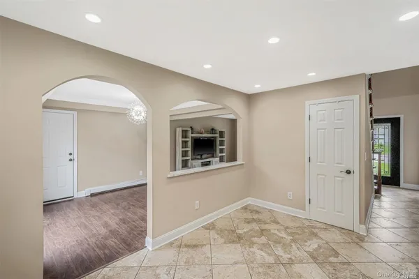 $4,900 | 278 Pipe Stave Hollow Road, Mount Sinai, NY 11766