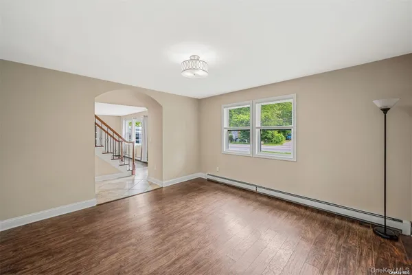 $4,900 | 278 Pipe Stave Hollow Road, Mount Sinai, NY 11766