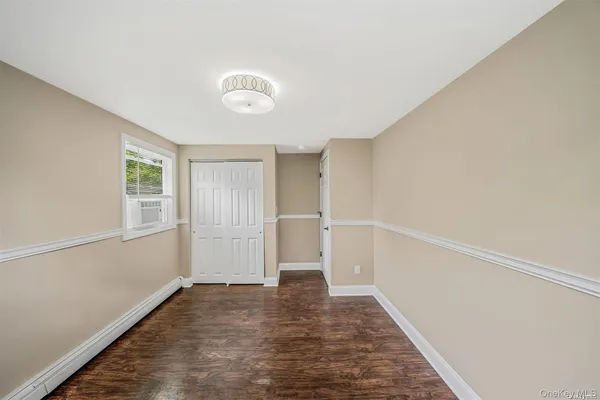 $4,900 | 278 Pipe Stave Hollow Road, Mount Sinai, NY 11766