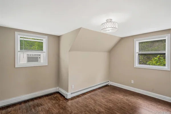 $4,900 | 278 Pipe Stave Hollow Road, Mount Sinai, NY 11766