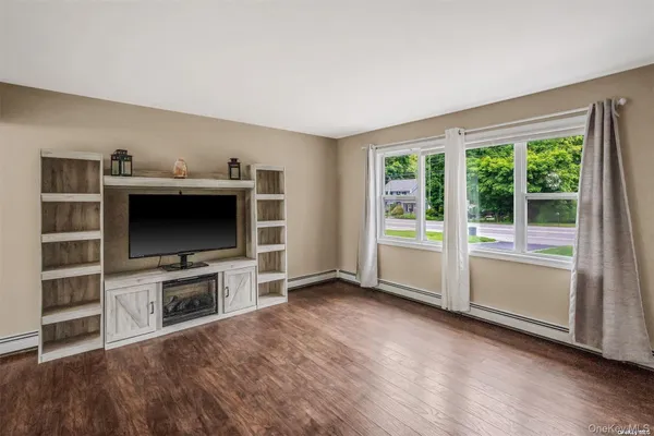 a view of backyard with house