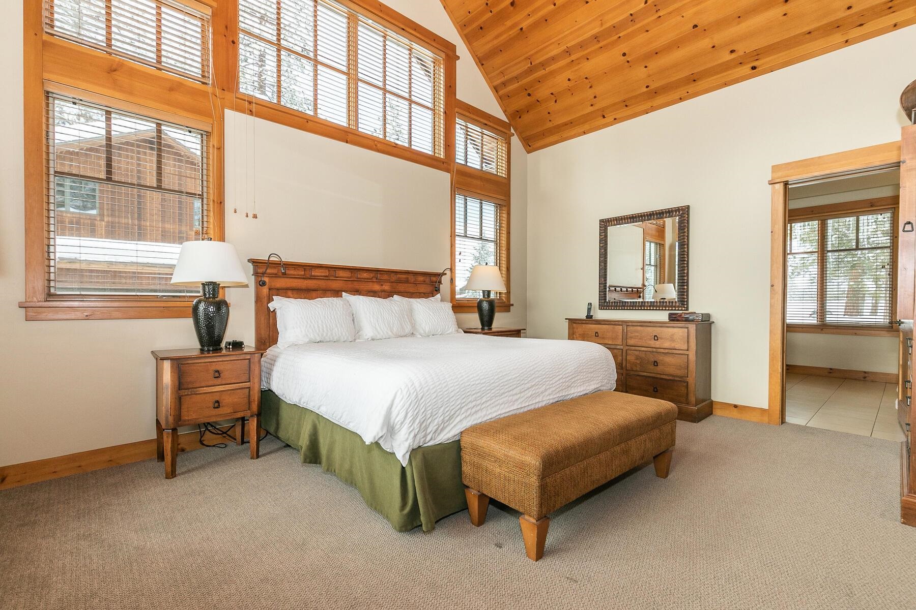 12423 Lookout Loop, Unit F1536 Truckee, CA 96161 - Photo 13 of 27