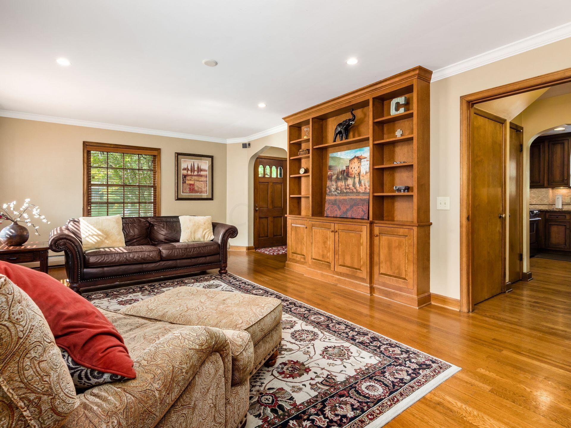 192 Nottingham Road Columbus, OH 43214 - Photo 14 of 39 Gallery Image 14