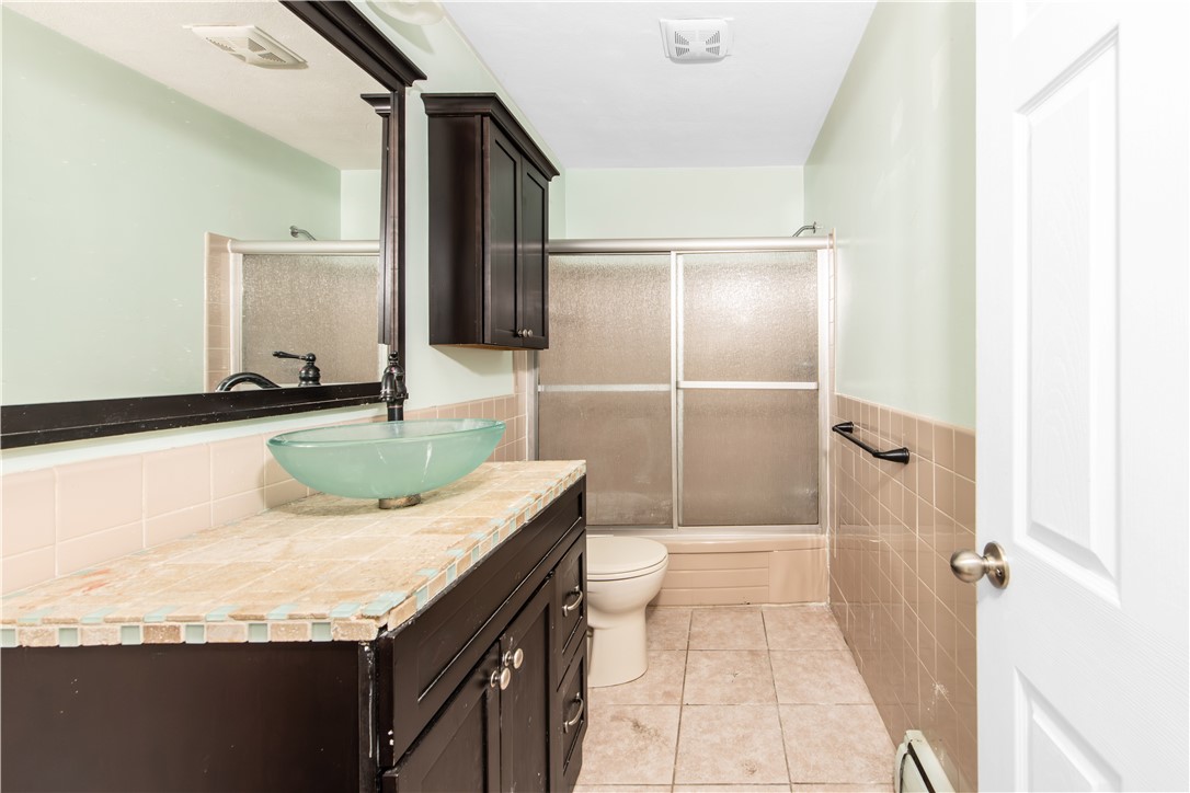 72 West Shore Road, Unit 202 Warwick, RI 02889 - Photo 7 of 19