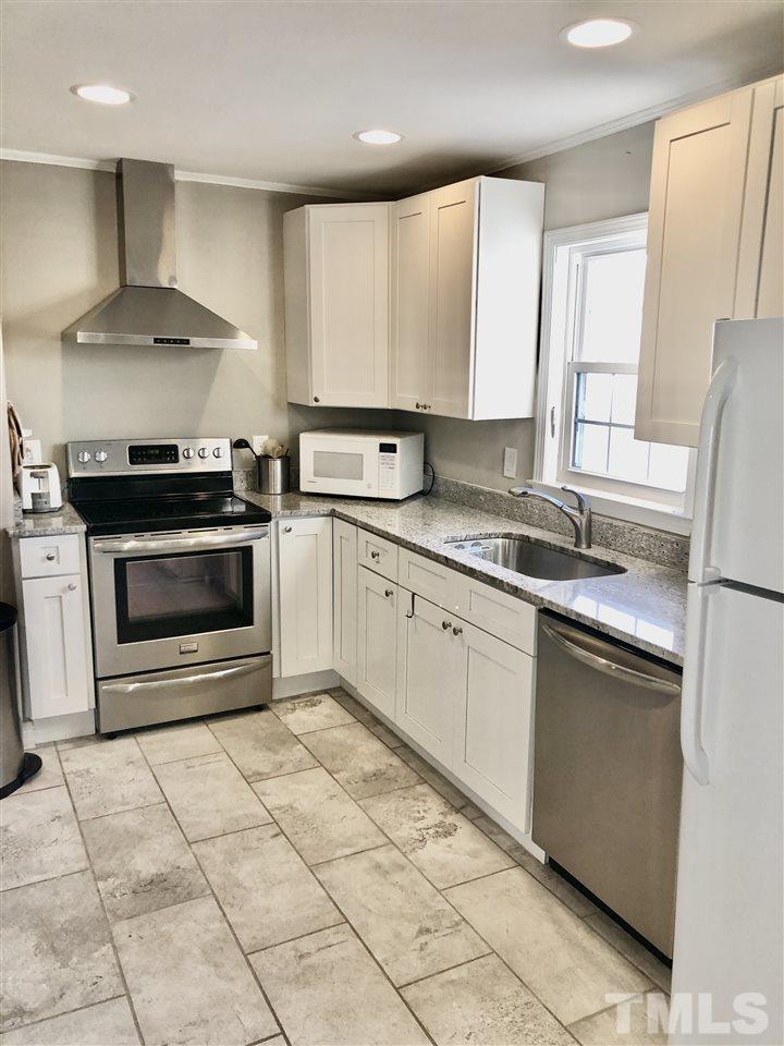 1805 Bennett Street Raleigh, NC 27604 - Photo 2 of 20