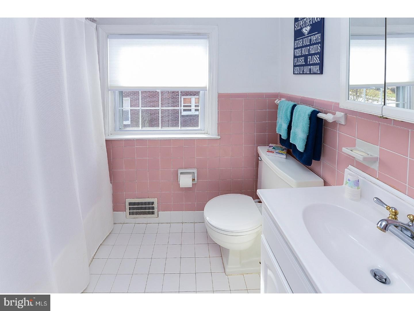 308 Shelbourne Road Havertown, PA 19083 - Photo 18 of 24 Bathroom