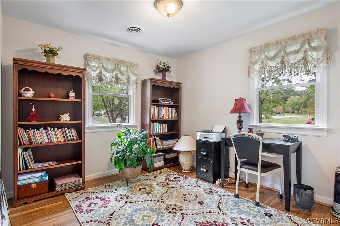 10520 Lunswood Road Chester, VA 23831 - Photo 17 of 29 Gallery Image 17