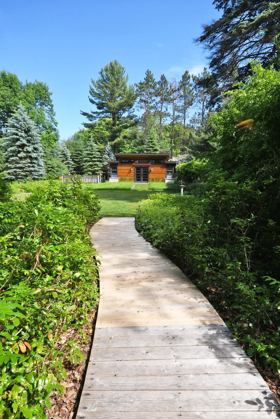 9004 South Dunns Farm Road Maple City, MI 49664 - Photo 18 of 88