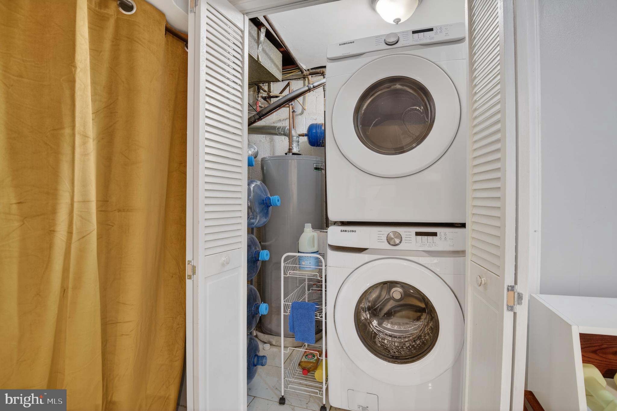 162 Forrester Street Southwest Washington, DC 20032 - Photo 21 of 28 a utility room with dryer and washer