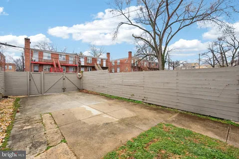 a view of outdoor space with city view