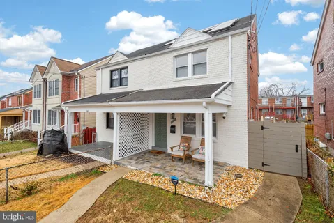 $405,000 | 162 Forrester Street Southwest, Washington, DC 20032
