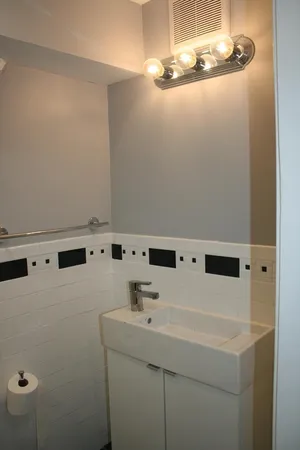 $2,100 | 49 Brimmer Street, Unit 10, Boston, MA 02108