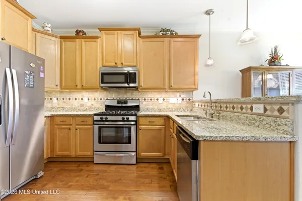 $330,000 | 8721 Wood Thrush Drive, Olive Branch, MS 38654