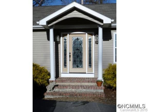 65 Pinewood Road Asheville, NC 28805 - Photo 2 of 11 Gallery Image 2