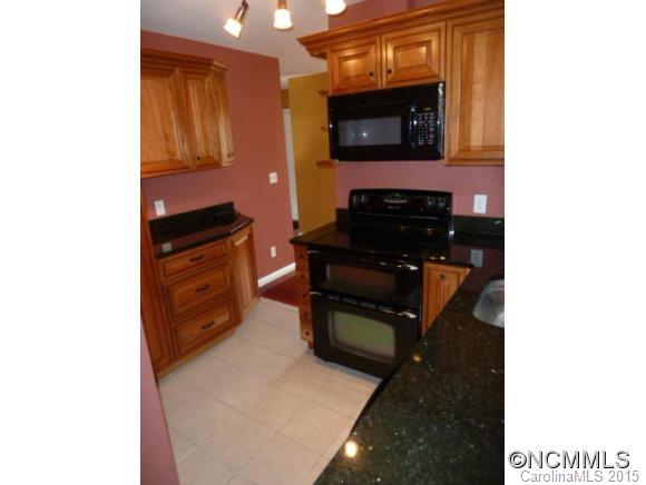 65 Pinewood Road Asheville, NC 28805 - Photo 7 of 11 Gallery Image 7