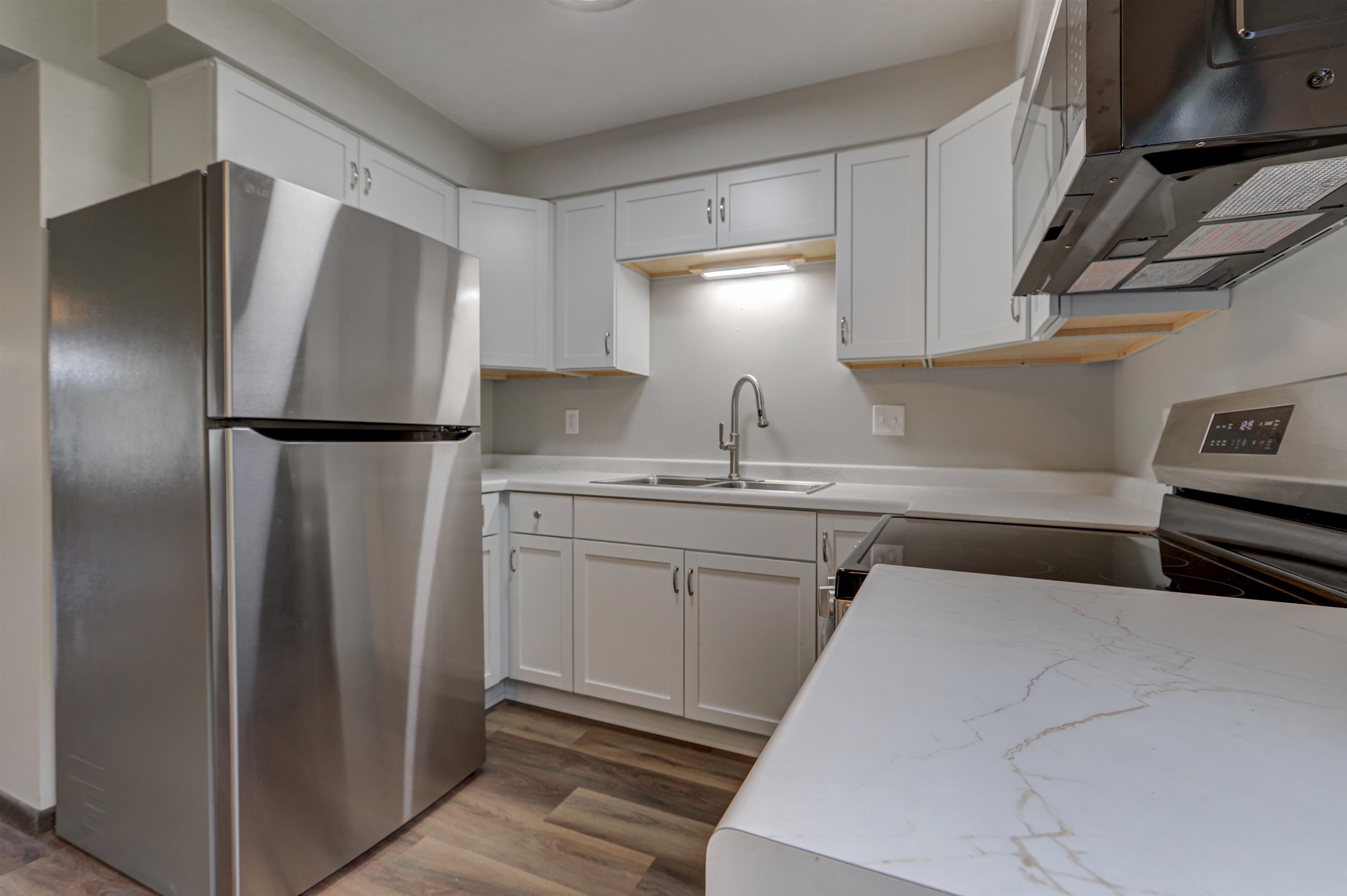 1825 West Brewster Street Appleton, WI 54914 - Photo 18 of 32