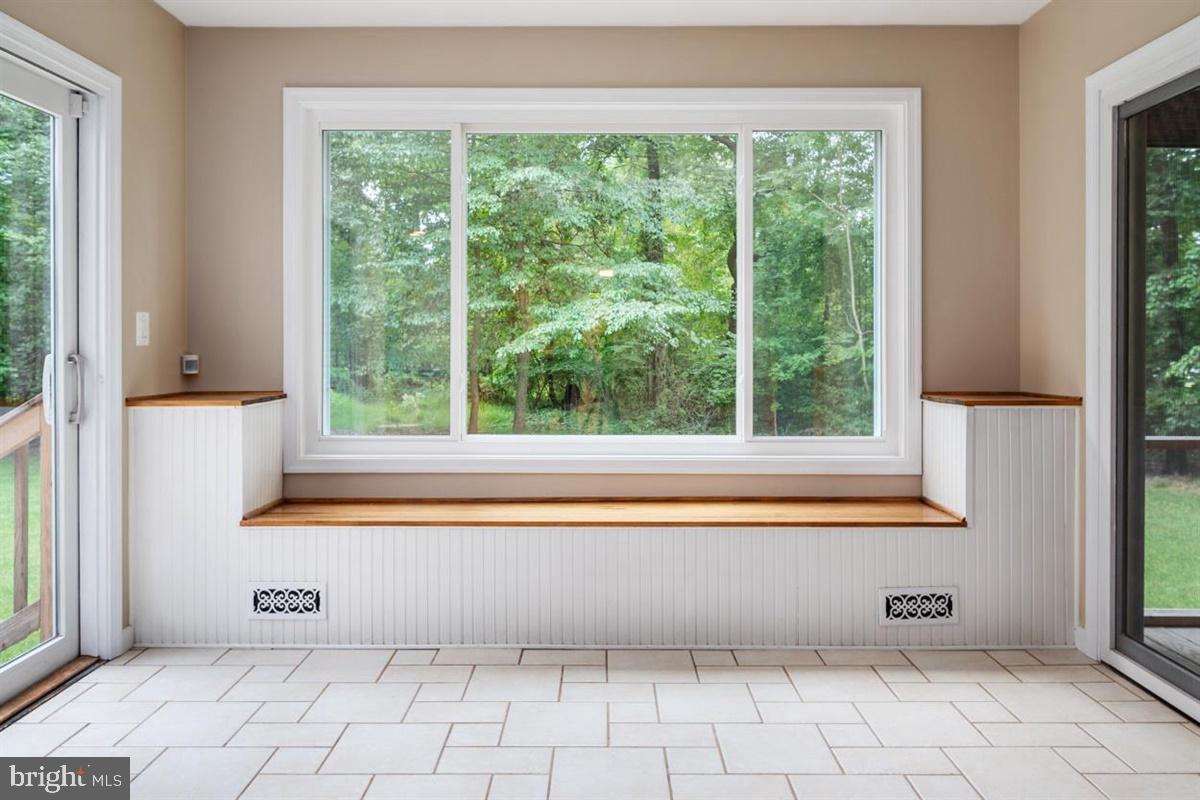 1451 Colony Road Pasadena, MD 21122 - Photo 12 of 48 Eat-in Kitchen with Built-in Window Seat