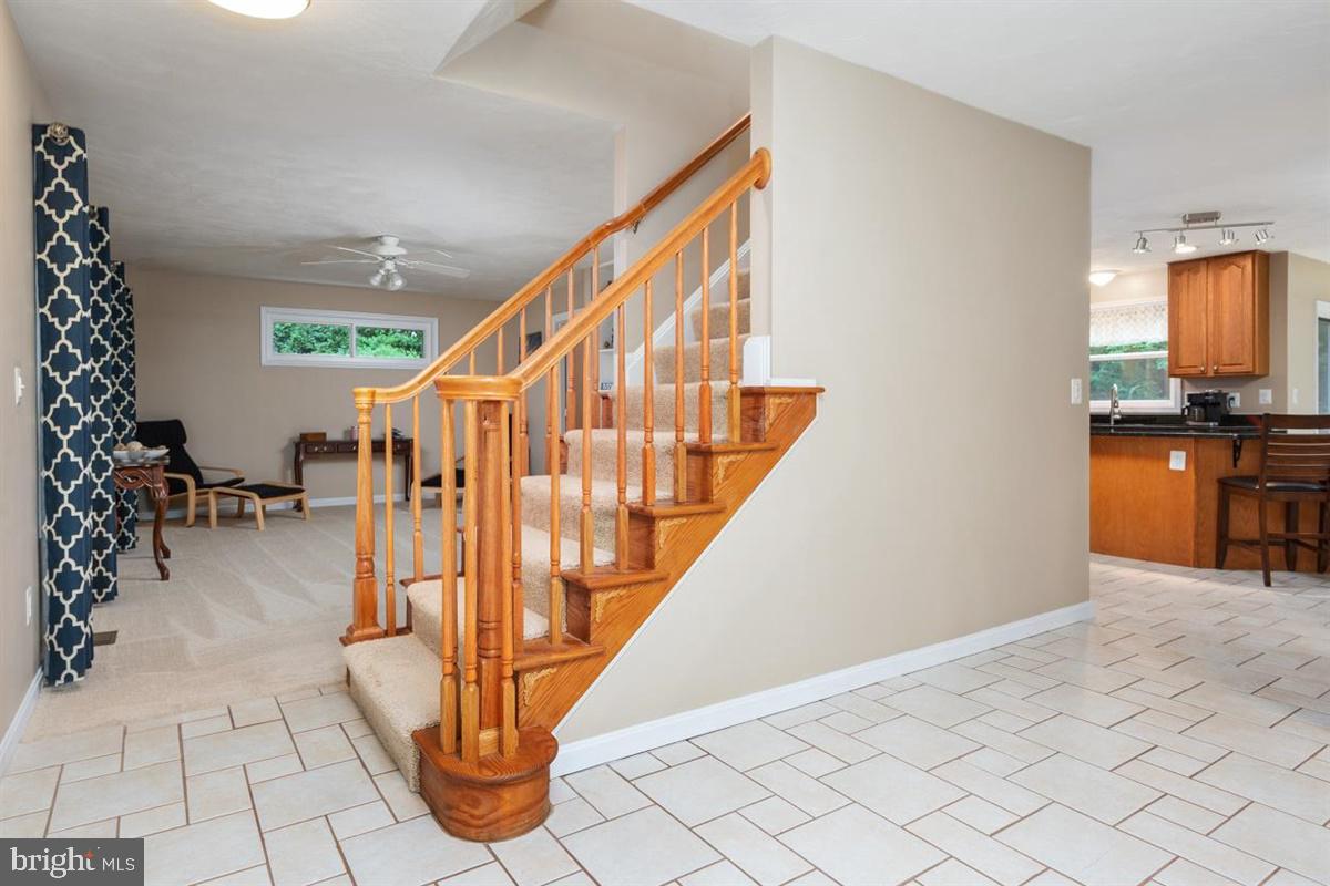 1451 Colony Road Pasadena, MD 21122 - Photo 29 of 48 Entry Foyer