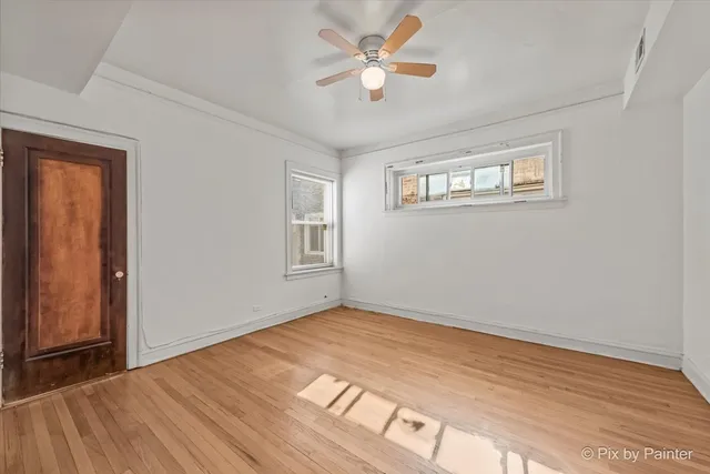 $1,299,000 | 7839 South Kingston Avenue, Chicago, IL 60649