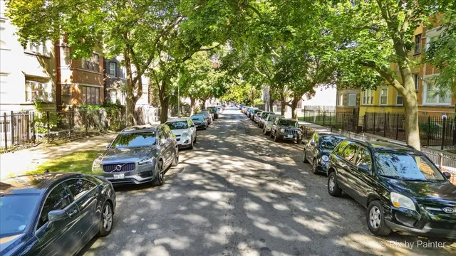 $1,299,000 | 7839 South Kingston Avenue, Chicago, IL 60649