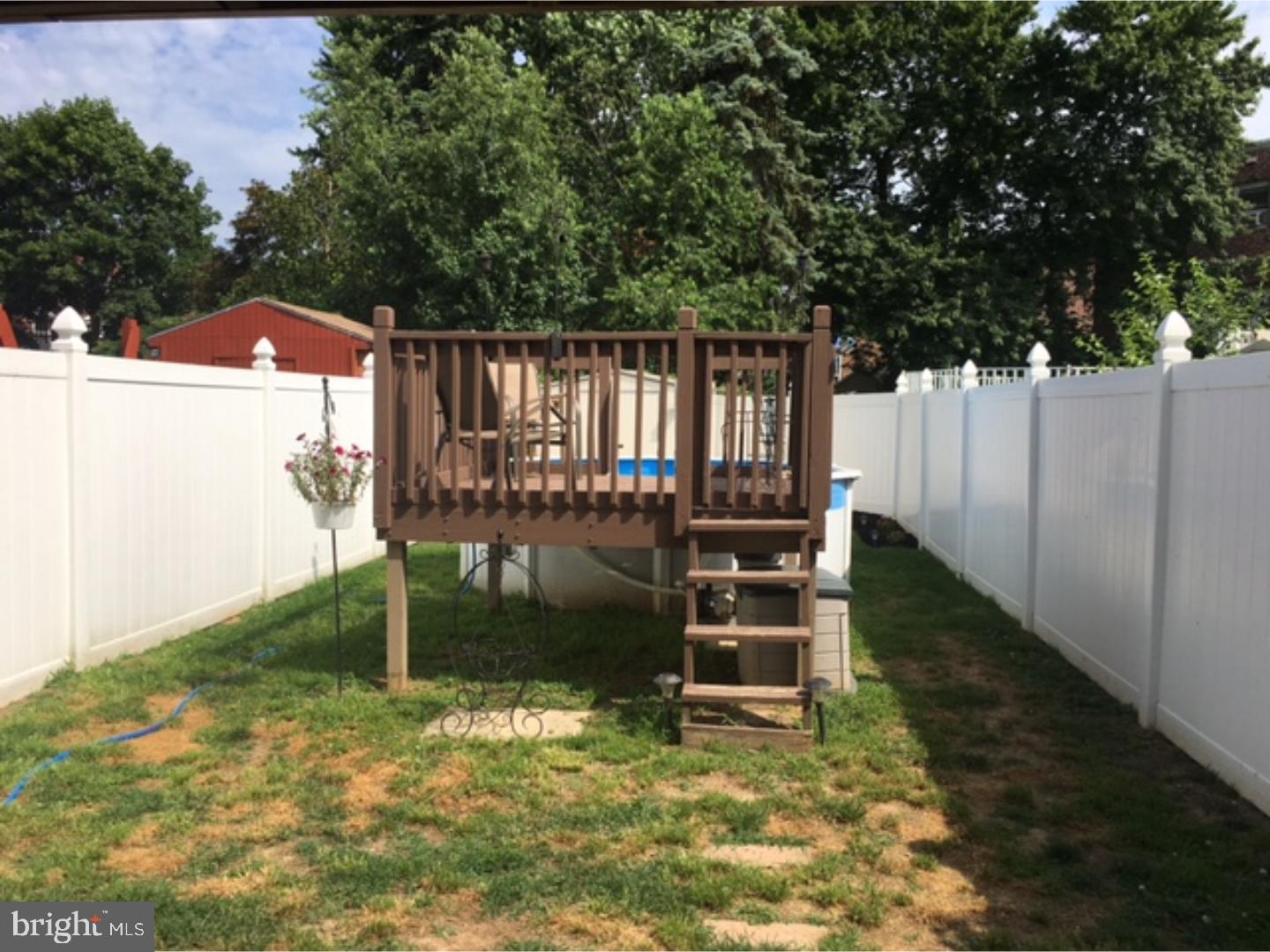 3532 Vinton Road Philadelphia, PA 19154 - Photo 16 of 17 Back Yard