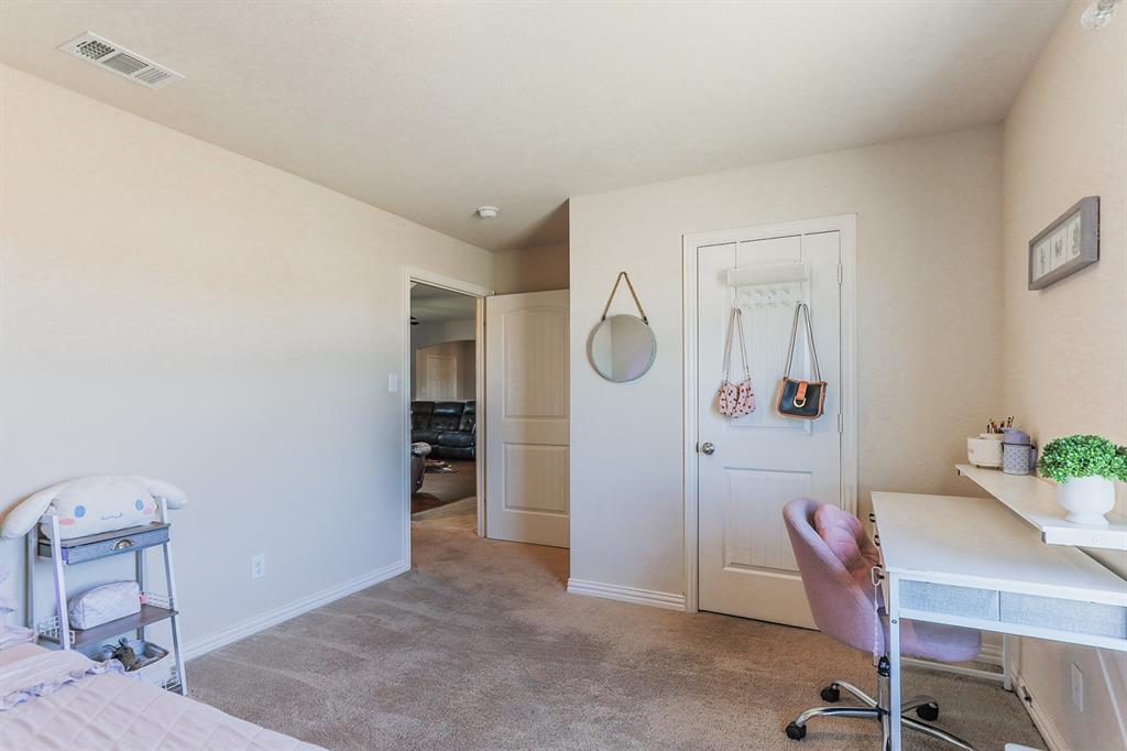 120 Hillcrest Lane Decatur, TX 76234 - Photo 18 of 33 a view of a livingroom with furniture and front door