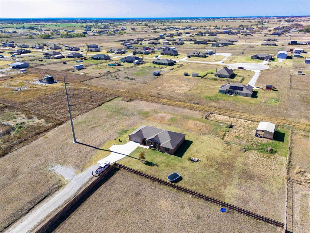 120 Hillcrest Lane Decatur, TX 76234 - Photo 31 of 33