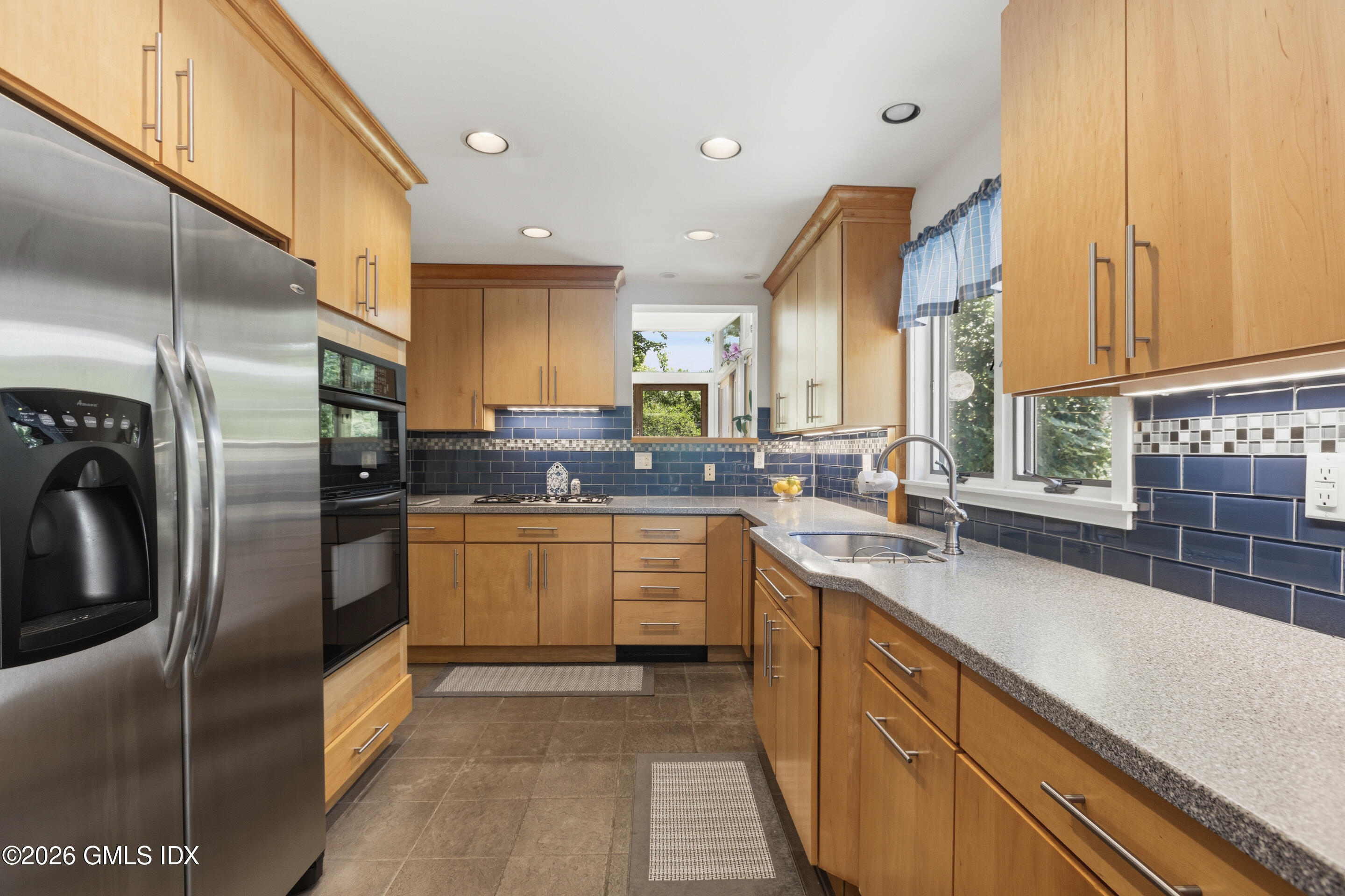 7 Chasmar Road Old Greenwich, CT 06870 - Photo 15 of 28 148A1039_1