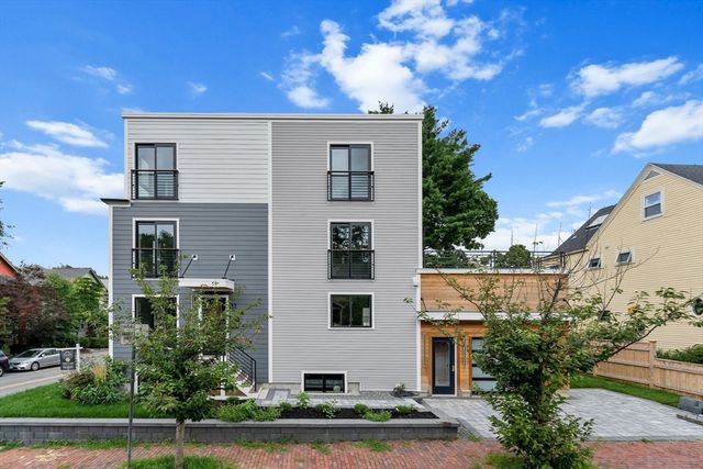 $2,750,000 | 31 Fenno Street, Cambridge, MA 02138
