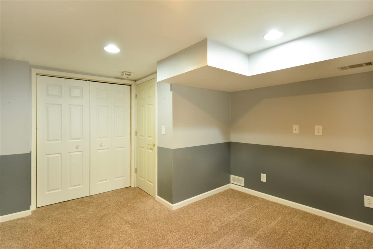 7137 West Vienna Road Clio, MI 48420 - Photo 16 of 24 21520719-15.JPG
