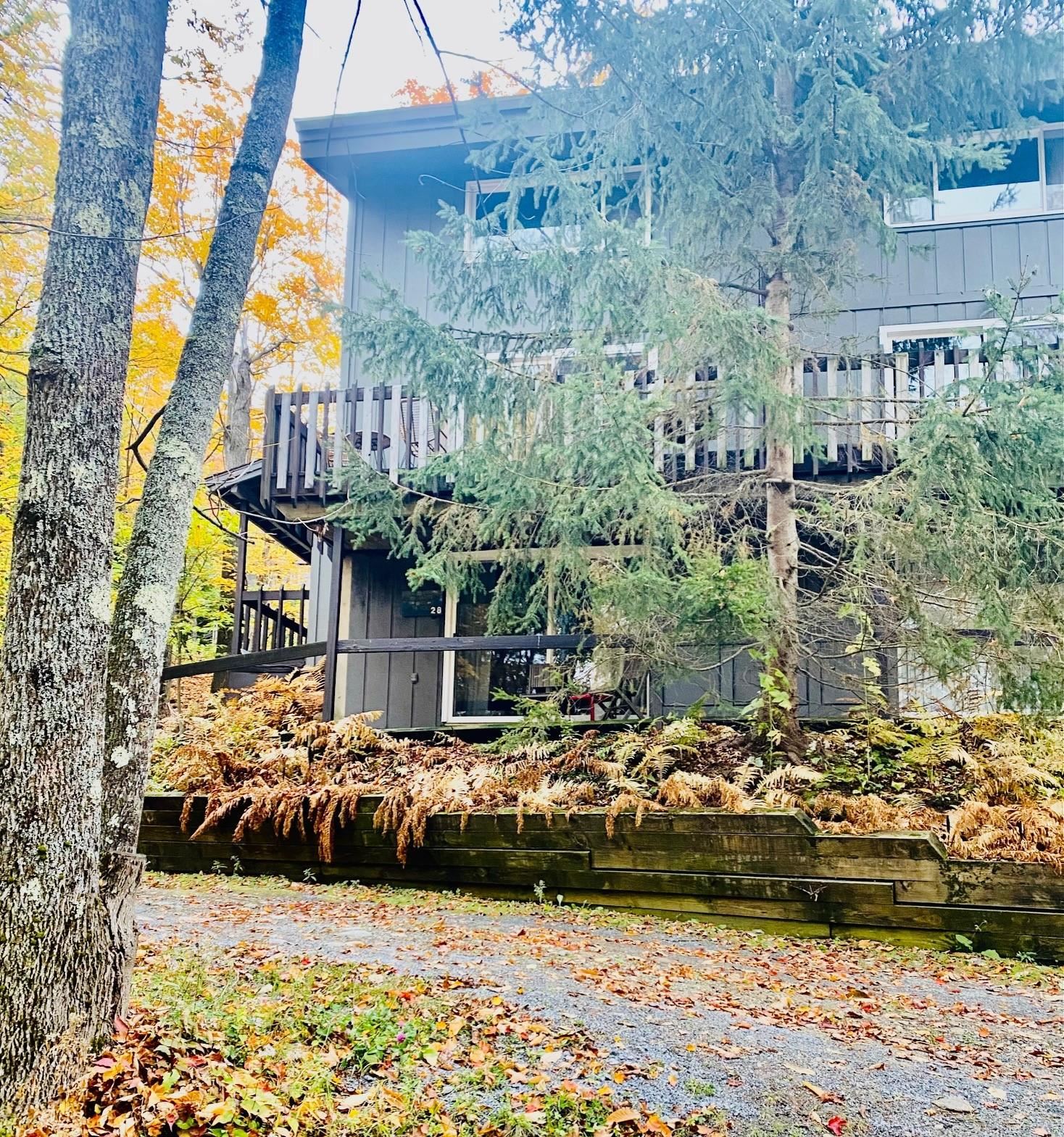 28 Stratton West Road, Unit 28 Winhall, VT 05340 - Photo 3 of 26