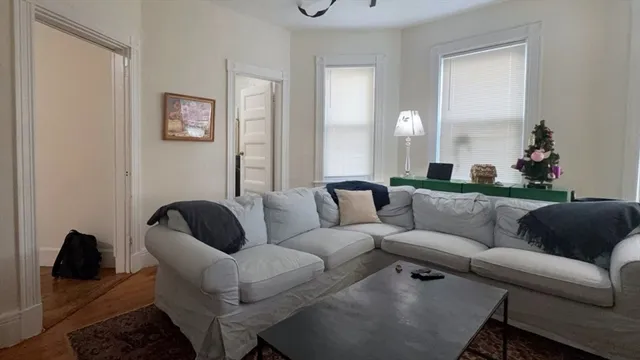 $6,500 | 26 Darling Street, Unit 2, Boston, MA 02120