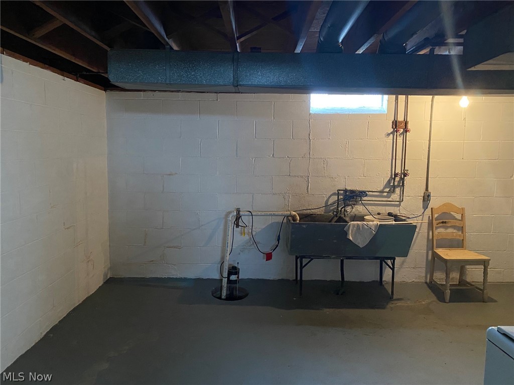 131 Brush Road Cleveland, OH 44143 - Photo 30 of 34 Gallery Image 30