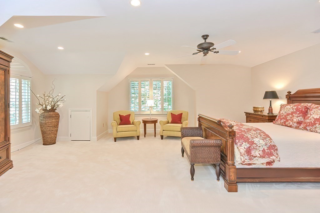 6 Bunker Road Medfield, MA 02052 - Photo 22 of 42 Gallery Image 22