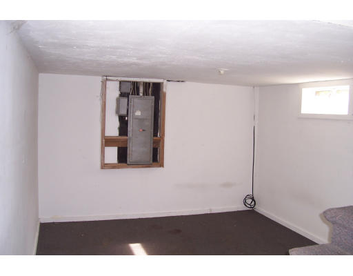 15 Ellen Street Springfield, MA 01104 - Photo 6 of 6